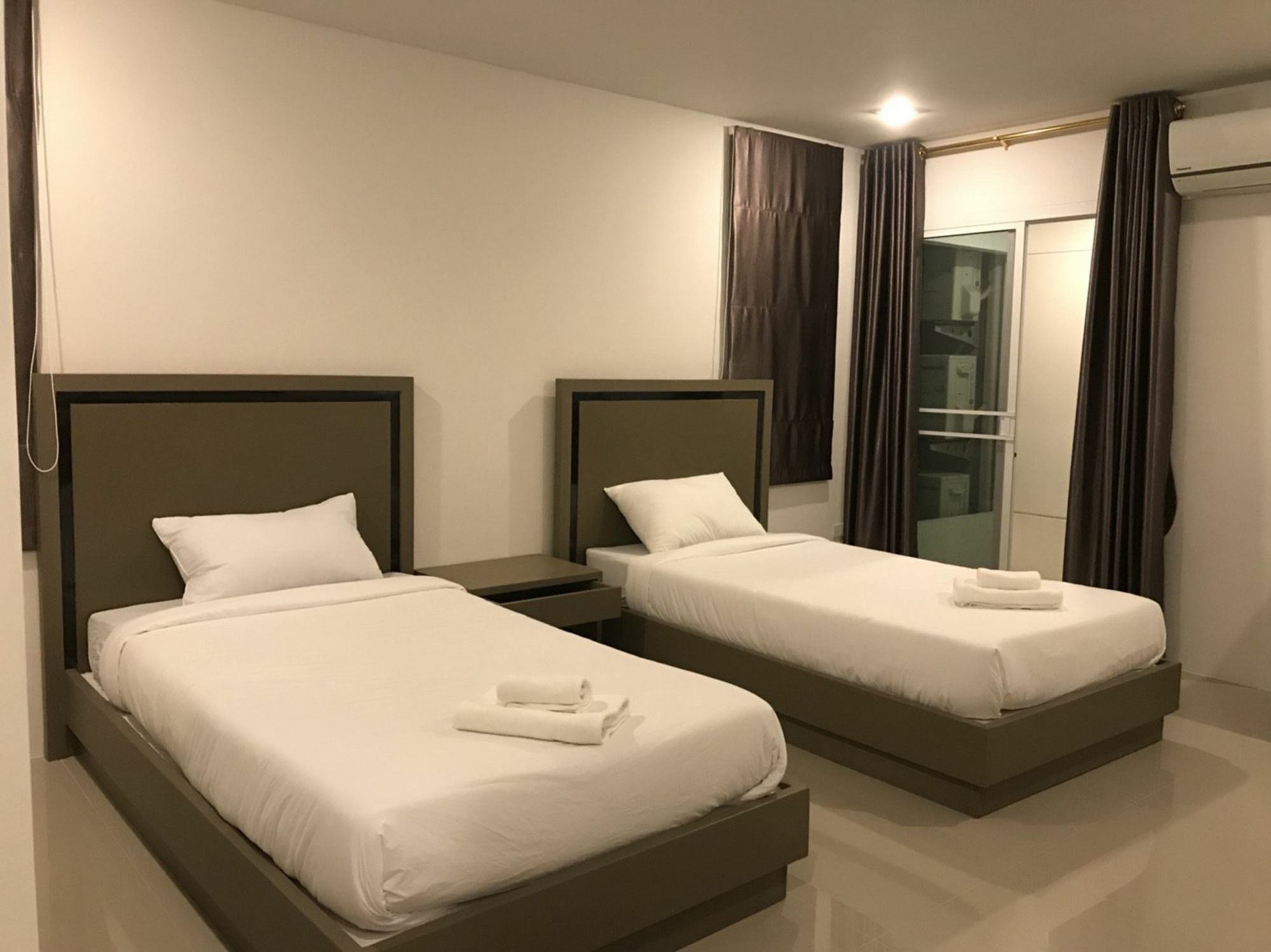 בנגקוק S.E.T Thanmongkol Residence מראה חיצוני תמונה